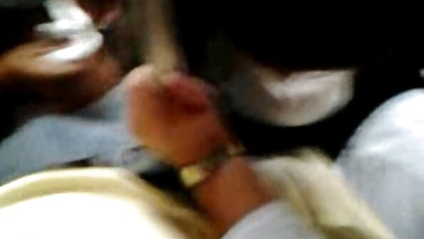 ஆபாச ஆடிஷன் இளம் வயதினருக்கு ஒரு பெரிய சேவலை அனுபவிக்கும் வாய்ப்பை அளிக்கிறது